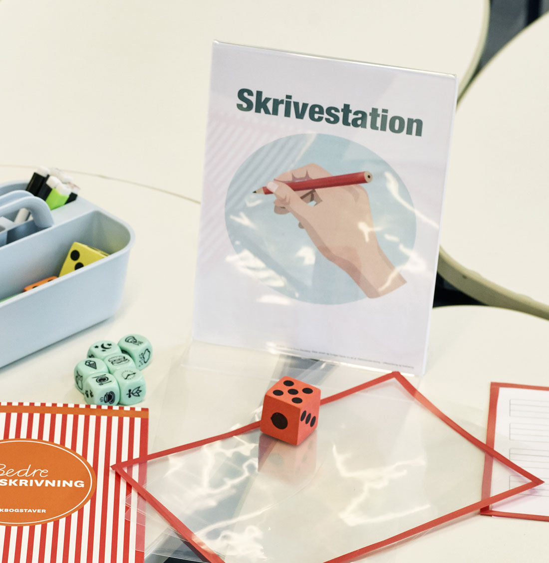 Stationsunderviser skrivestation